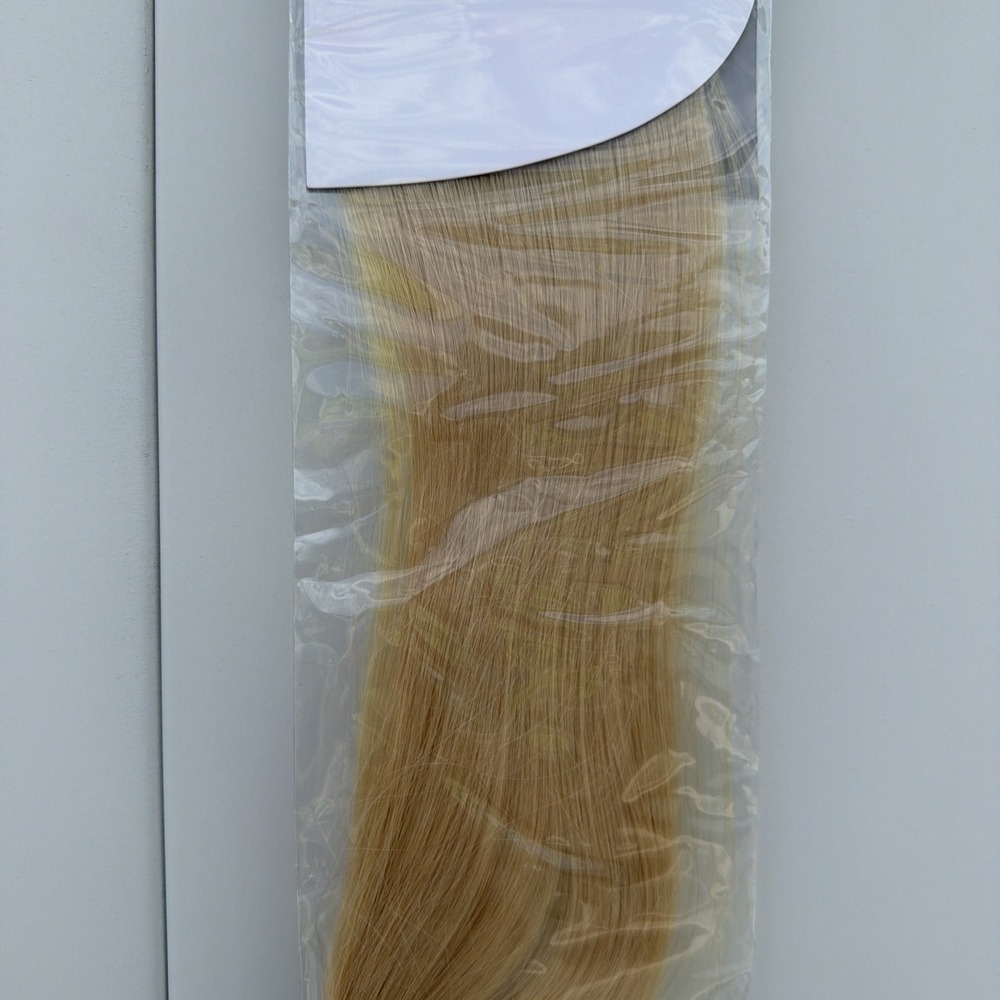Hairtalk Hair Extensions Original Tape In 25" Blonde #61 New Never Used Human - Picture 5 of 5